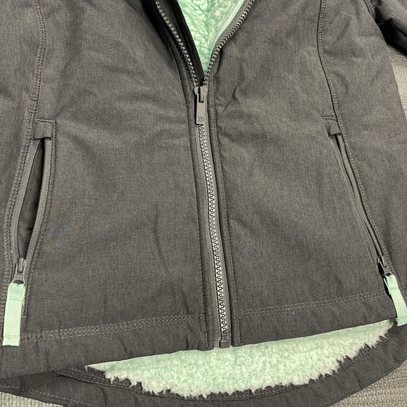 All in Motion Grey Coat with Turquoise Faux Fur Interior - Big Girls Size M - Picture 4 of 7